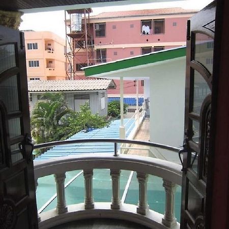 Aa Guesthouse Pattaya Ngoại thất bức ảnh