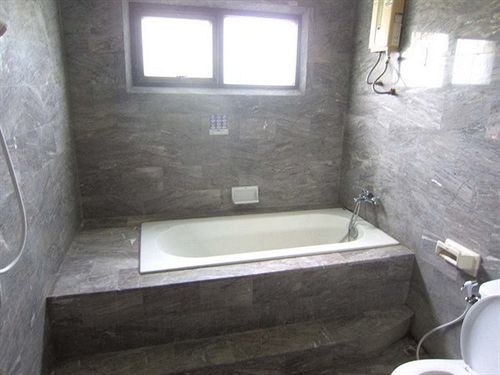 Aa Guesthouse Pattaya Ngoại thất bức ảnh